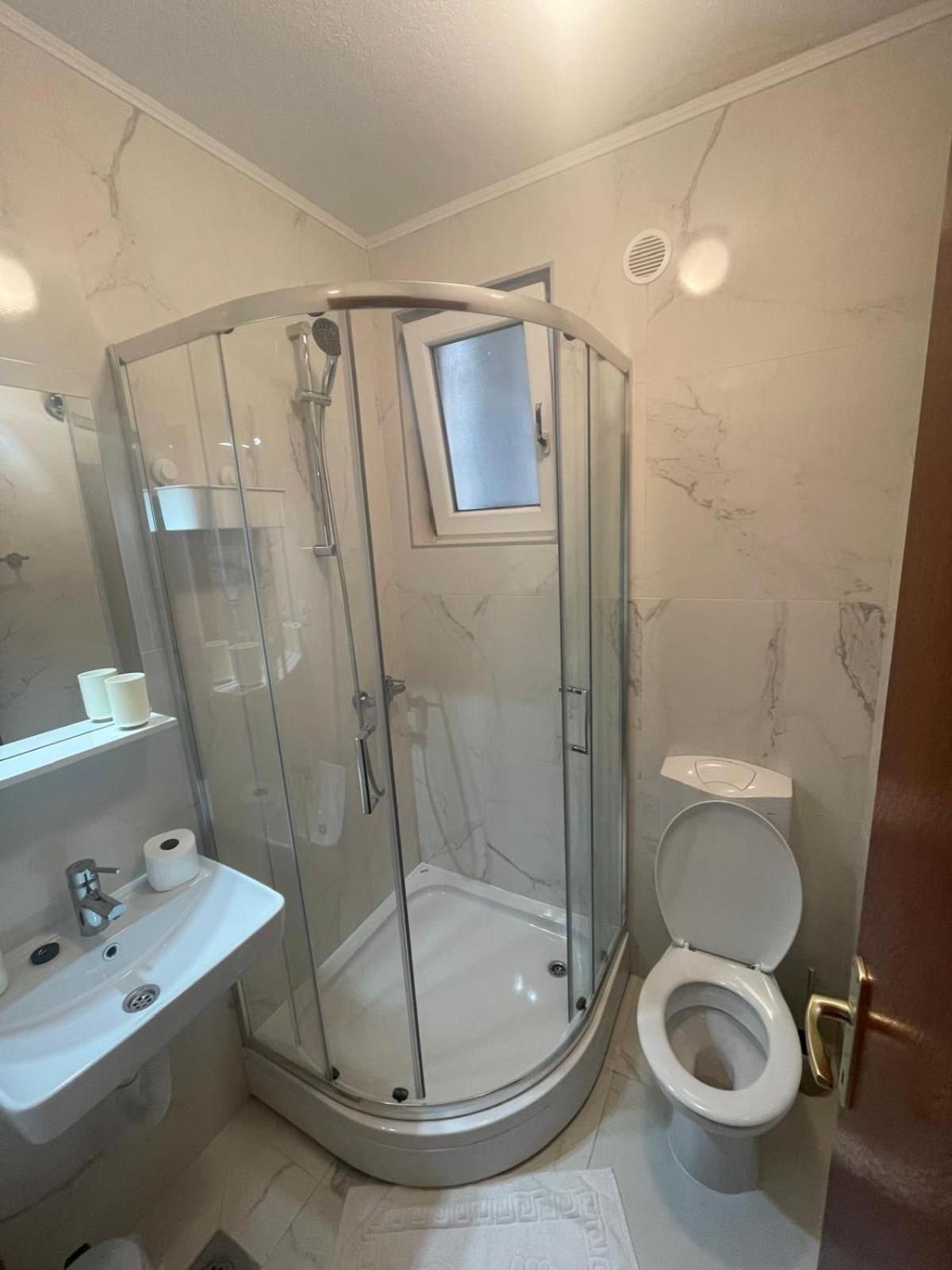 Apartments Kristic Неум Экстерьер фото