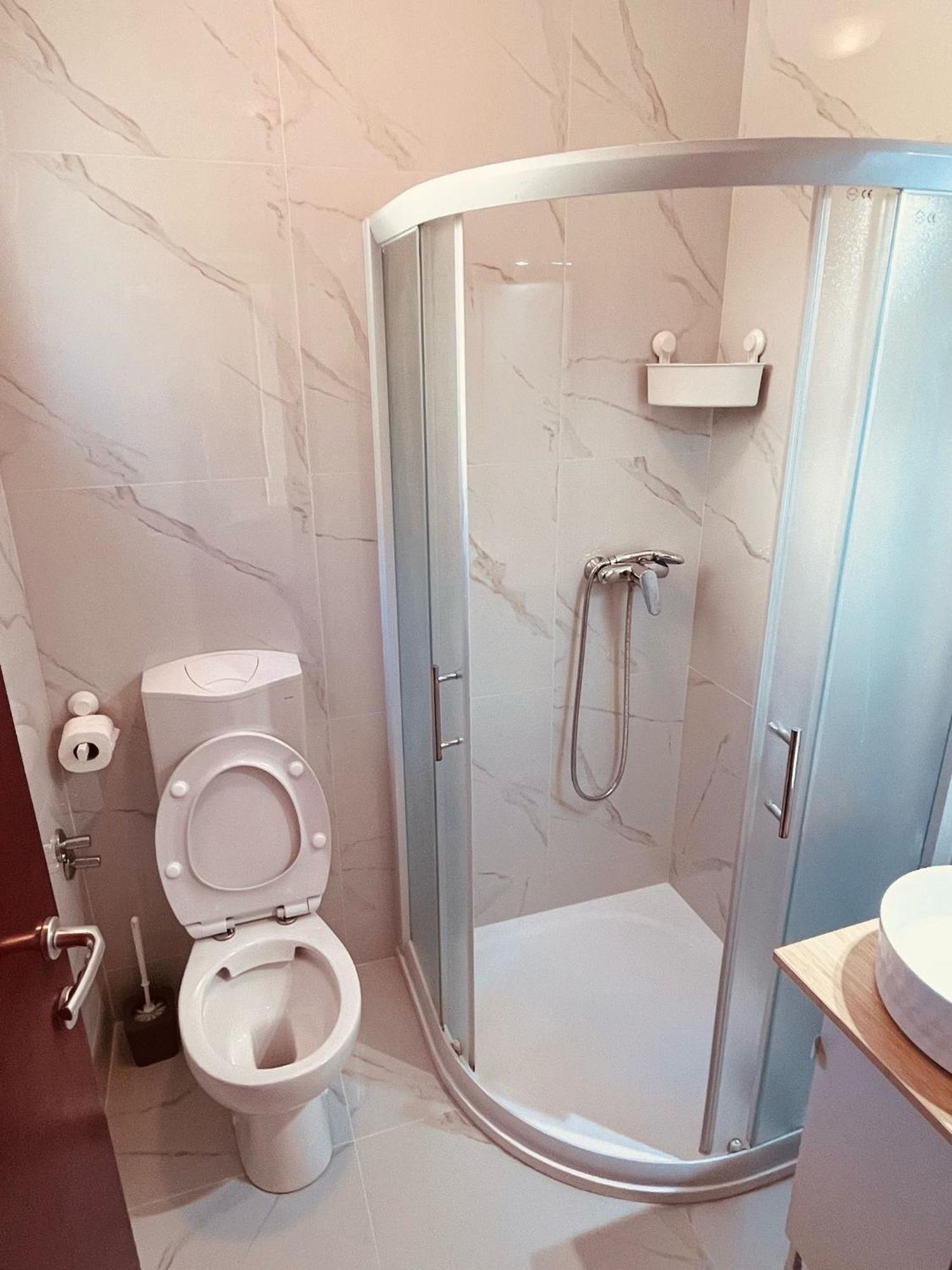 Apartments Kristic Неум Экстерьер фото